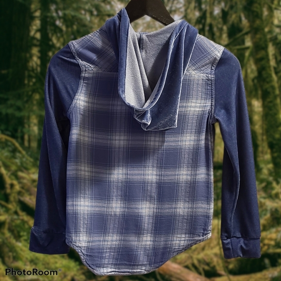 🎶3/$20 Sz8 Justice hooded shirt - Picture 3 of 10